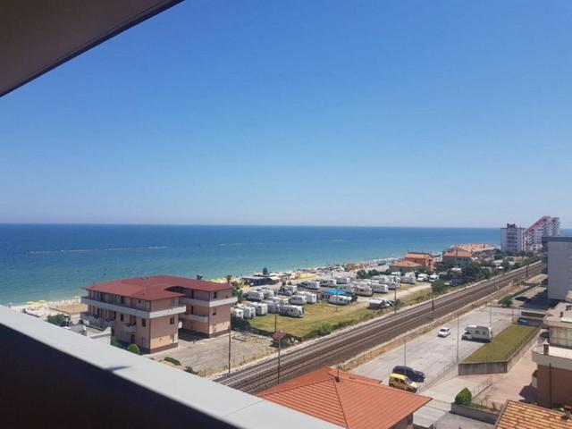Condominio Cesano Mare Marotta Extérieur photo